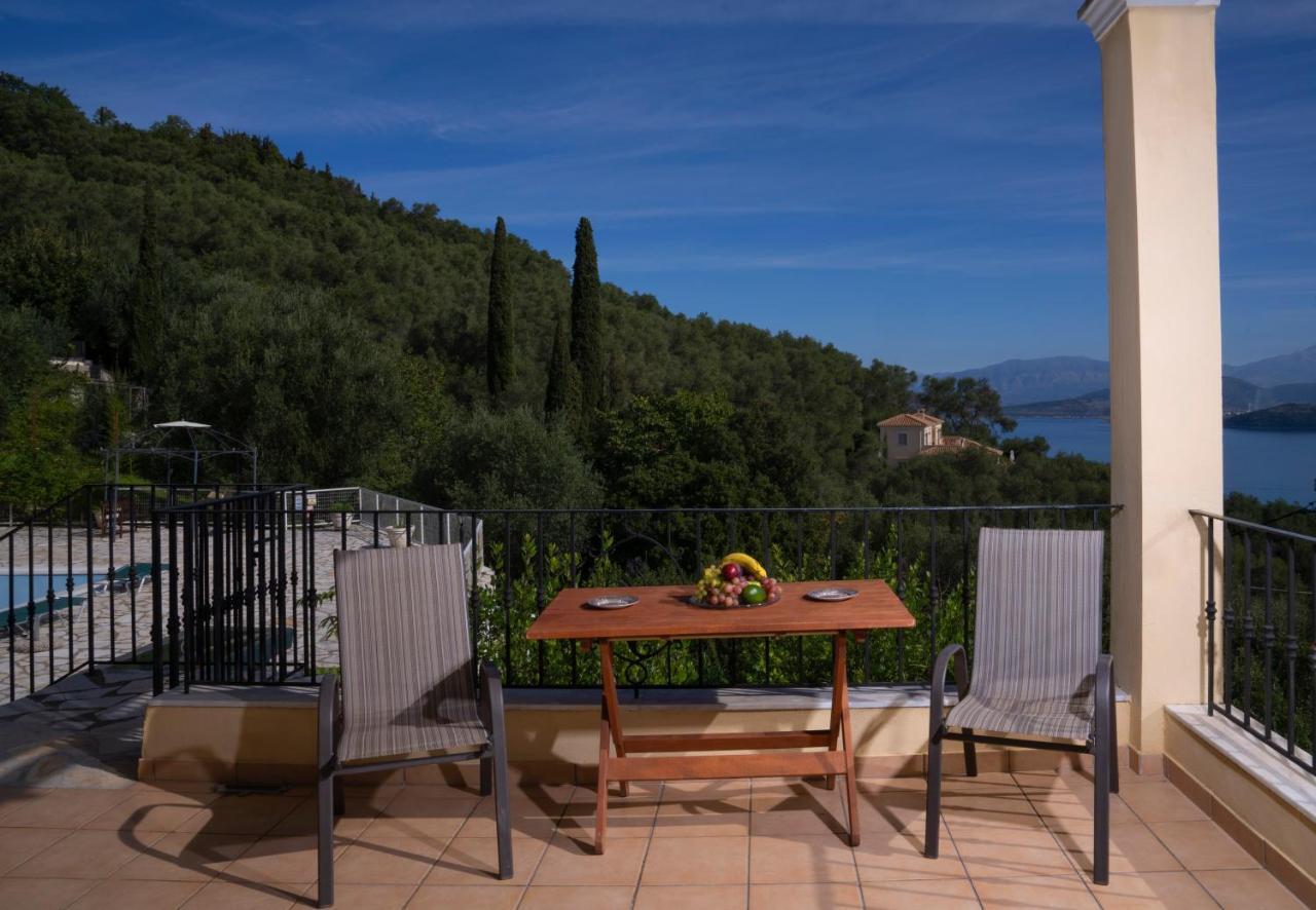 Bellina Villa Agnitsini Luaran gambar
